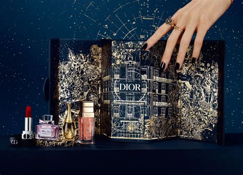 dior コフレセット 2022|2023 DIOR クリスマスコフレ(化粧ポーチ) .